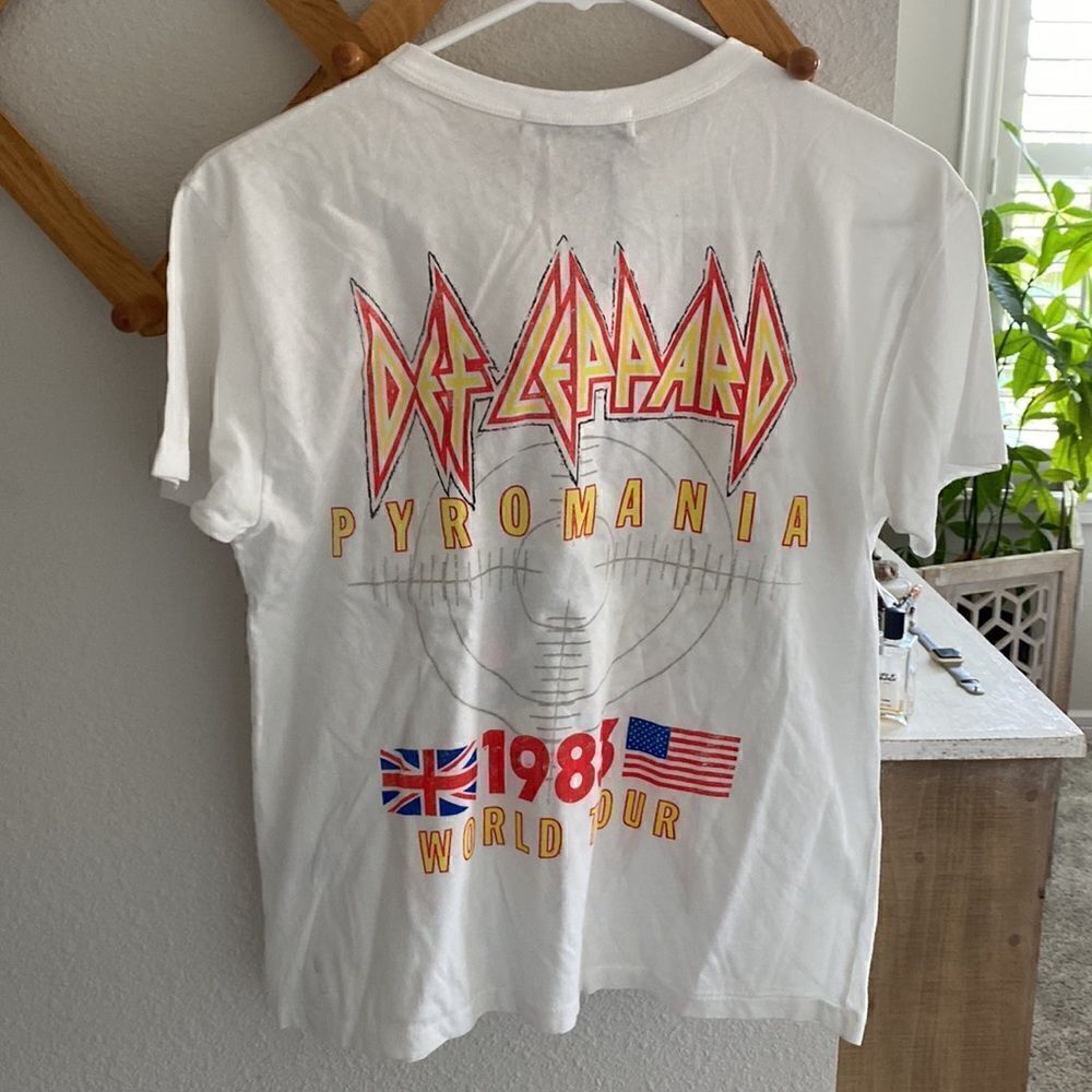 Daydreamer Def Leppard TNT Pyromania ‘83 Ringer Tee - Picture 8 of 10